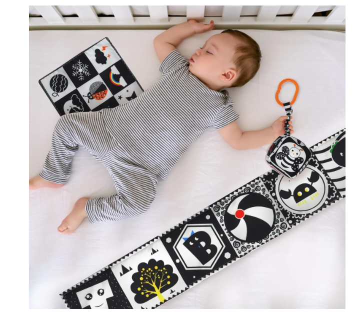 **KUANGO High-Contrast Baby Toys Set – 3-Piece Montessori Sensory Books for Newborns**