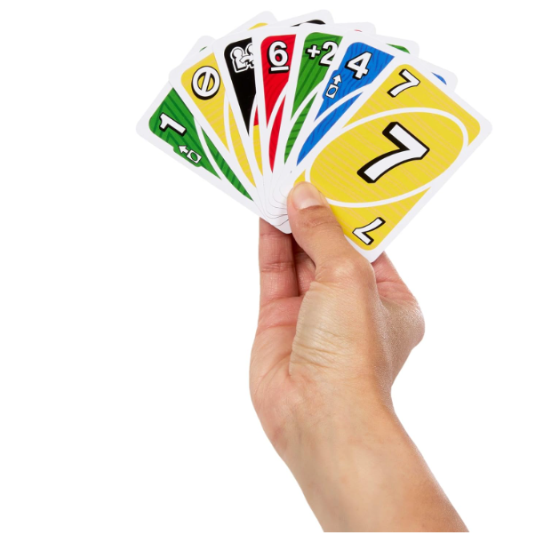 UNO Teams Card Game for Family Nights, Game Nights, Travel, Camping & Parties for Players 7 And Up In Up To Four Teams, With Cards Any Colorblind Player Can Use