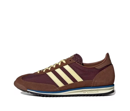 Adidas Originals SL 72 OG Unisex Low-Top Casual Shoes | Comfortable, Versatile, Suitable for Daily Wear and Outdoor Activities, Brown and Beige, Faux and Fabric Upper, Rubber