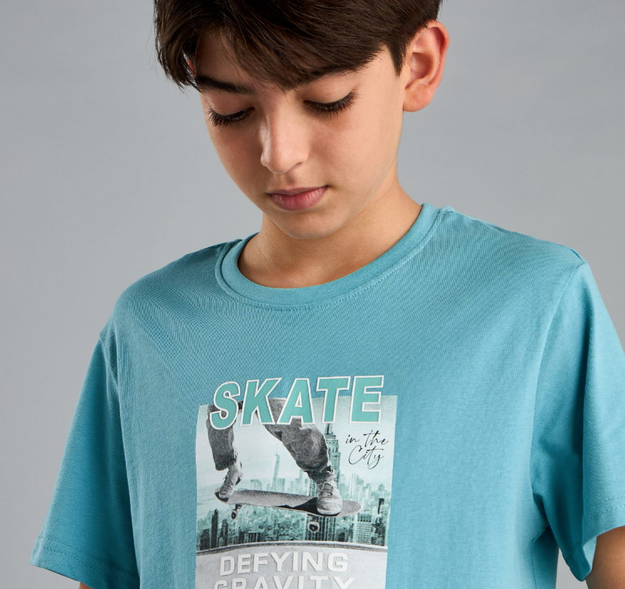 Skate Graphic Print T-shirt (max)
