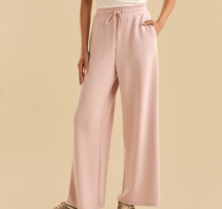 सॉफ्ट टच वाइड लेग पैंट (अधिकतम)