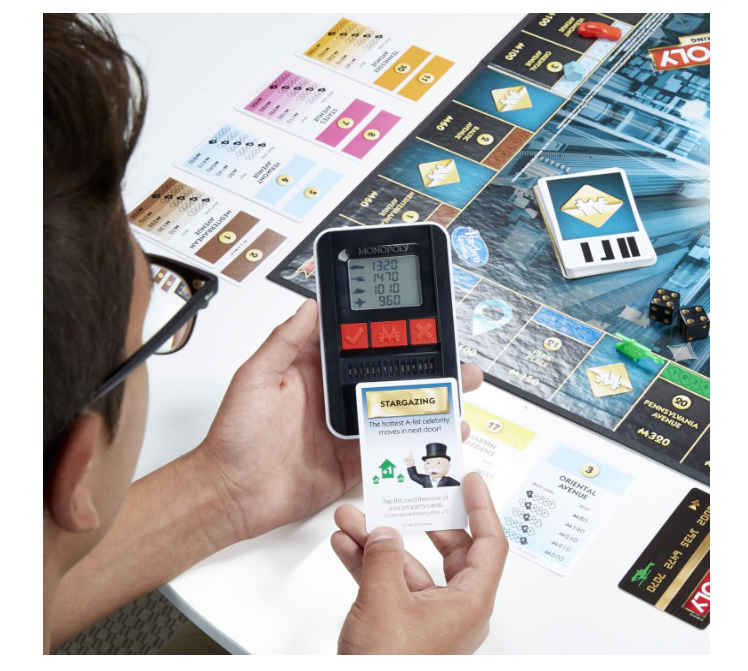 Monopoly Ultimate Banking Board Game, Multicolor, original version