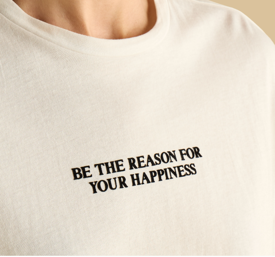 تيشيرت مطبوع عليه شعار (الحد الأقصى)